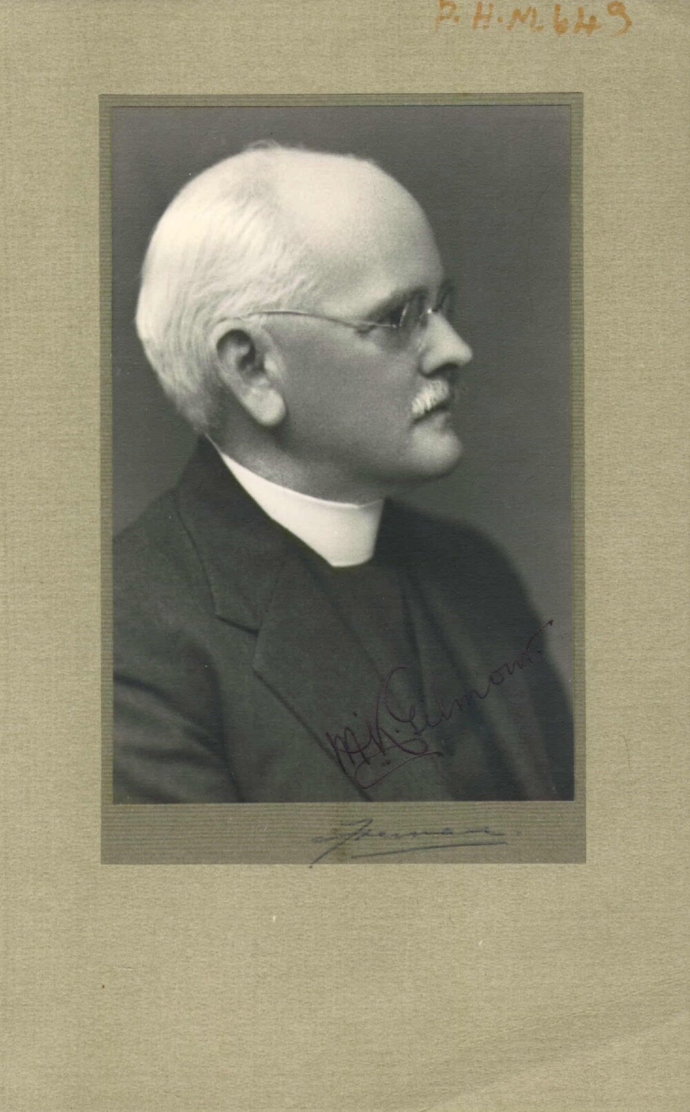 Matthew K Gilmour