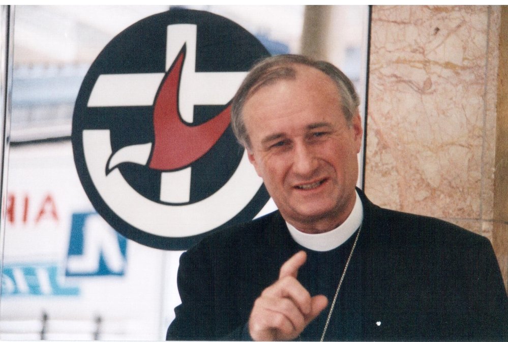 Ian James (James) Haire