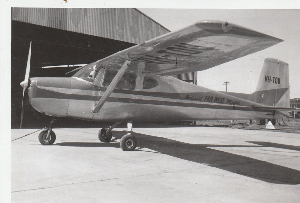 Far West Mission, Aircraft used by Flying Padre Rev Frank Glen