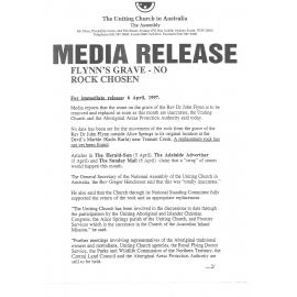 Flynn's grave : no rock chosen