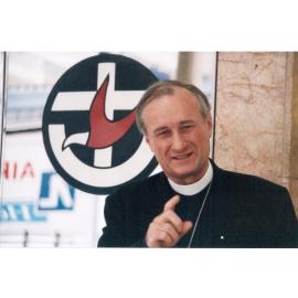 Ian James (James) Haire